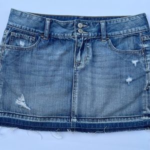 Old Navy Straight Distressed Cut-Off Jean Skirt
